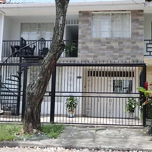 Moderno En 1 Apartamento